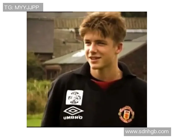 16号球星领衔足球新风潮 聚焦赛场上的独特魅力与非凡表现