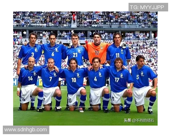 《揭晓足球界SSR球星全明星阵容谁能称霸绿茵场》 《揭晓足球界SSR球星全明星阵容谁能称霸绿茵场》