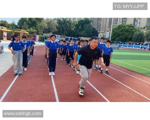 中国足球代言球星聚焦 引领品牌与体育跨界合作新风潮 中国足球代言球星聚焦 引领品牌与体育跨界合作新风潮