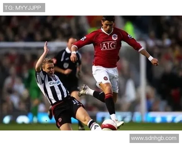 全球足坛闪耀星辰踢足球的顶级球星盘点与他们的传奇故事