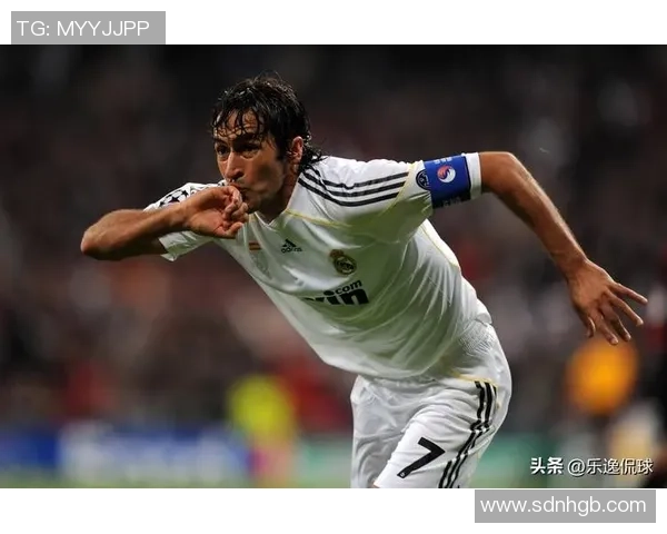 总统级球星的绿茵传奇与巅峰荣耀故事