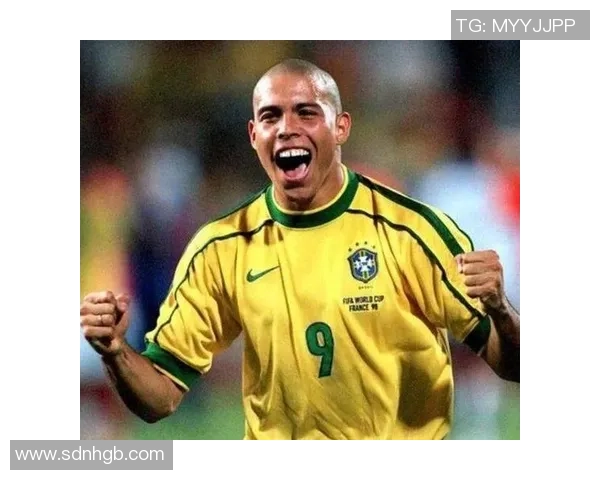 猜球星足球文字挑战：通过线索揭示你心目中的足球巨星是谁