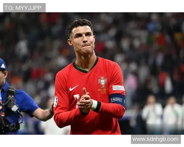 荷兰足球当代球星的辉煌历程与他们在世界足坛的重要地位